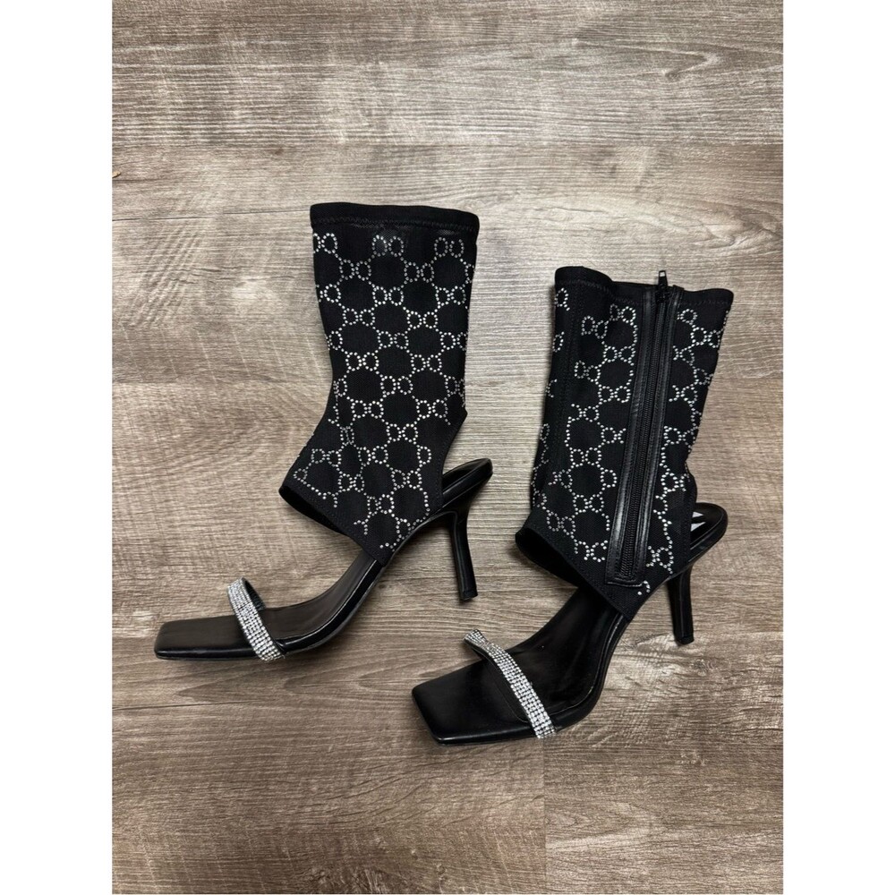 Rouge Helium Ankle Wrap Heels Size 10